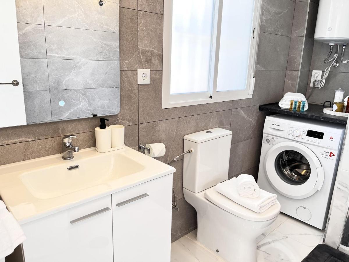 Myflats Deluxe Seafront Διαμέρισμα Arenales del Sol Εξωτερικό φωτογραφία